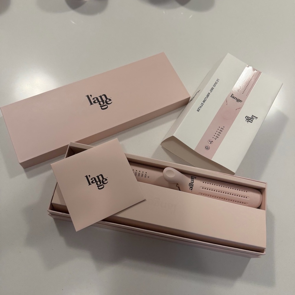 Lange’ 360° Airflow Styler in Light Pink